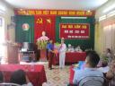 Co NG Phuong Nghia tang hoa chuc mung DHLD.jpg - 