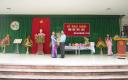 dai bieu tang hoa chuc mung 15-16.jpg - 