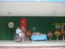 trao qua HS ngheo - 