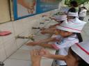 thi rua tay bang xa phong - 